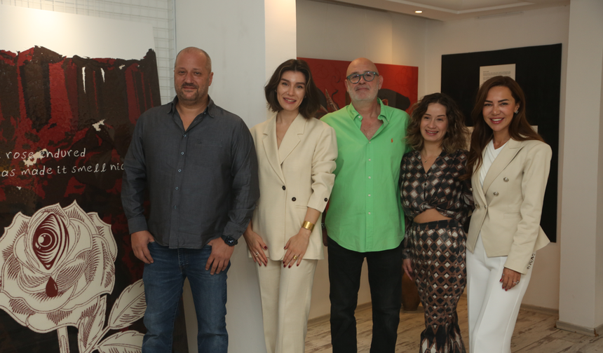 Antalya'lı Sanatçı Gizem Cantürk'ün İlk Sergisine Yoğun İlgi