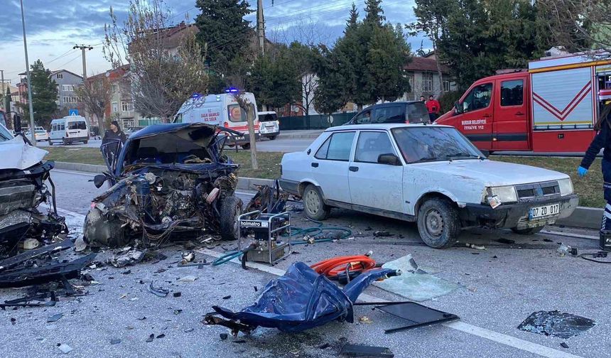 Kazada Ağır Yaralanan Gençten Acı Haber