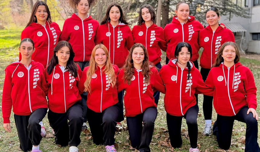 Havuzda Antalyaspor Şov: Rota Yarı Final!