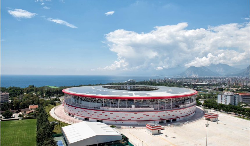 Antalya'da Kupa Gecesi Nefes Kesecek!