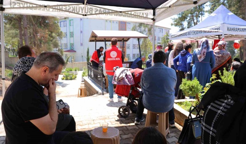 Okul Saldırısında Vefat Eden Zeynep'in Babasından Hüzünlü 23 Nisan Ziyareti