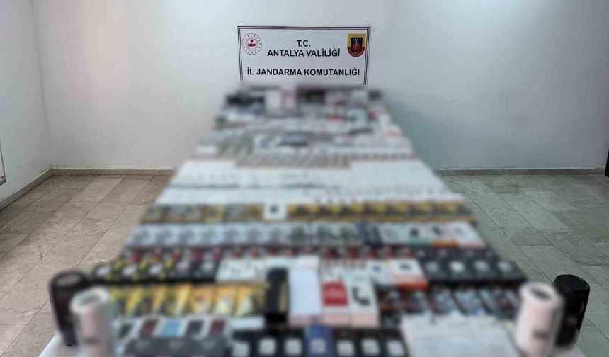 3,2 milyon liralık kaçak elektronik ürün ele geçirildi