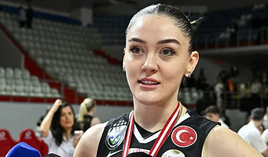 Zehra Güneş: "Atatürk'ün Kızları Olarak Buradayız"